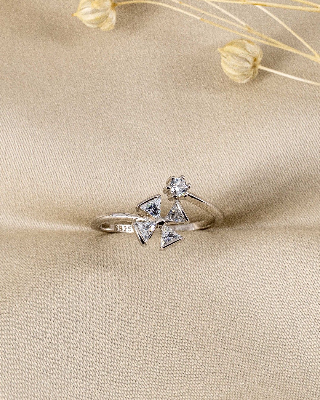 Geometric Bloom Adjustable Ring – 925 Sterling Silver