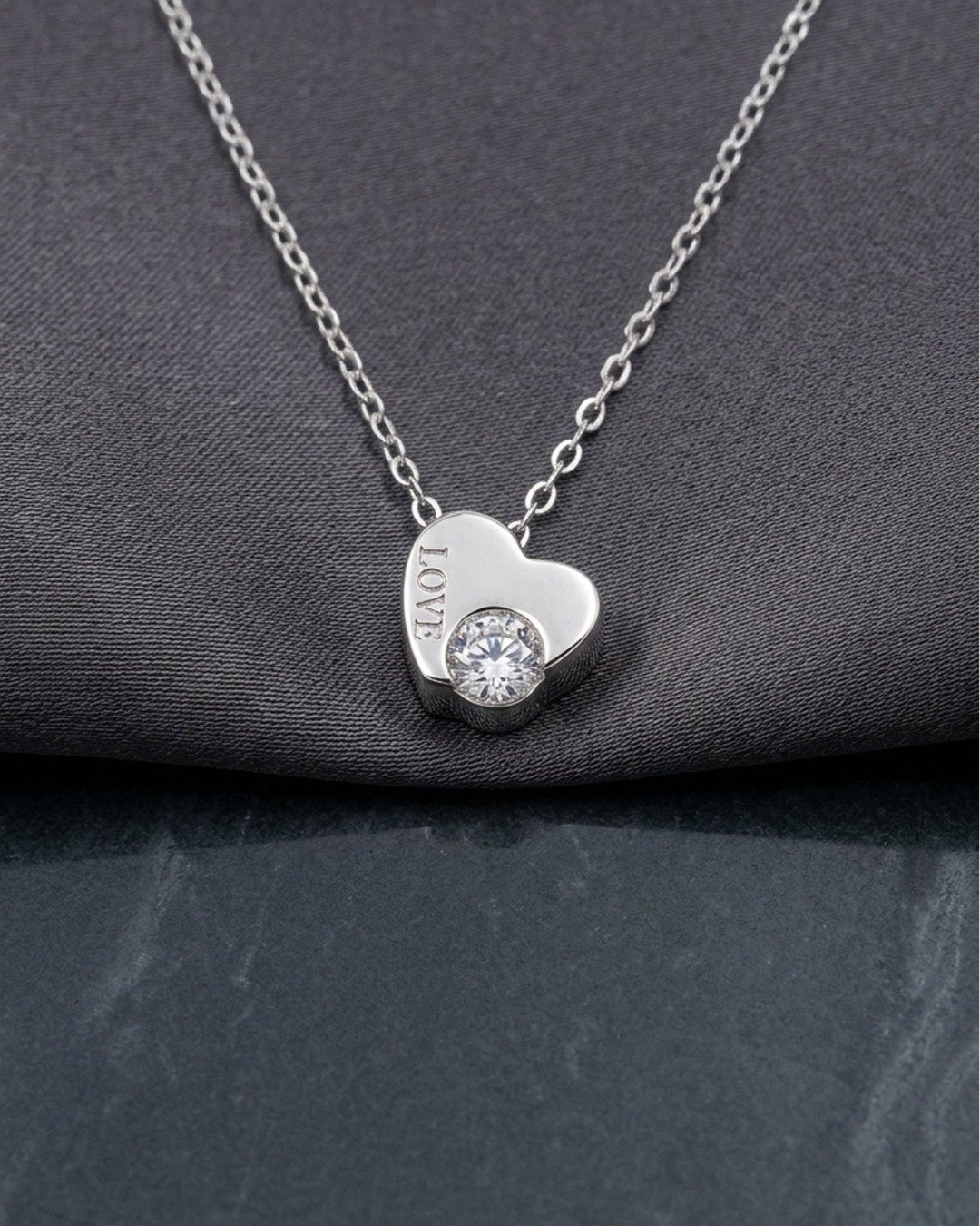 Romantic Heart Sparkle Pendant Necklace Set – 925 Sterling Silver — view 4
