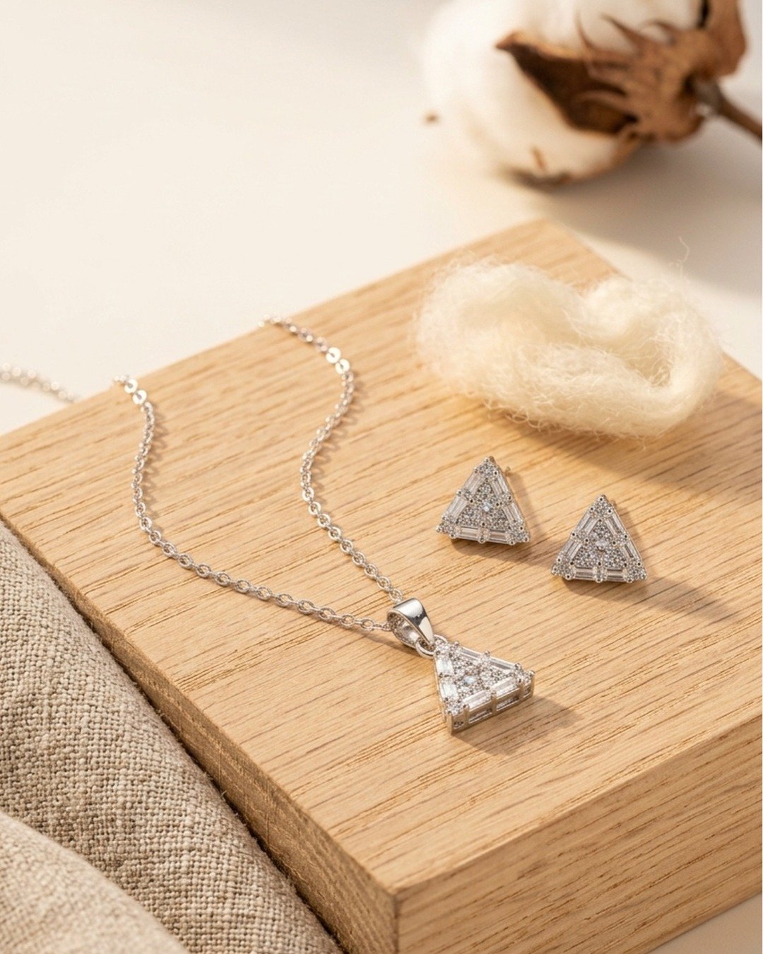 Elegant Triangle Crystal Pendant Set – 925 Sterling Silve