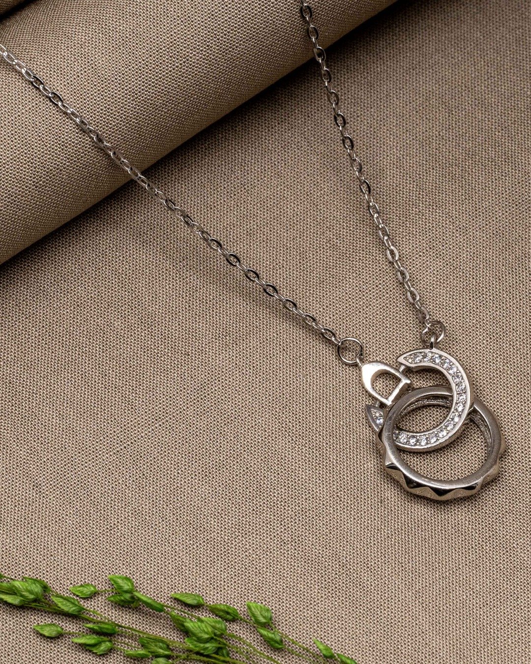 Interlocking Circle Elegance Necklace Set – 925 Sterling Silver